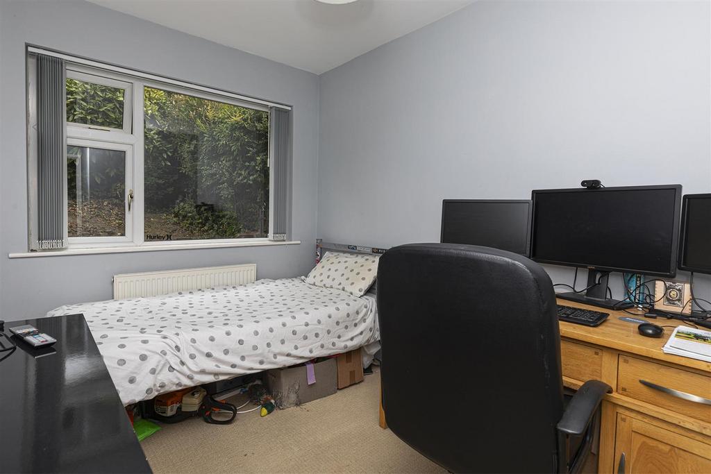 Bedroom/Study