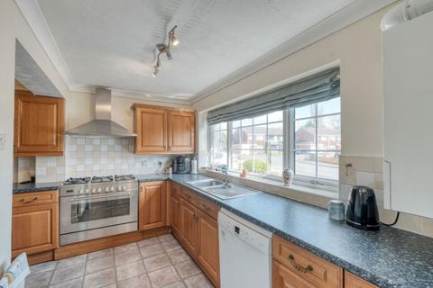 93 Coppice Walk, Shirley, Solihull, B90 4HZ