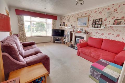 undefined, WHITE BEAM RISE, CLANFIELD
