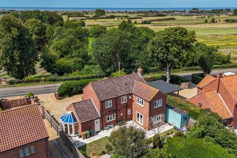 4 bedroom detached house for sale, Hunstanton Road, Heacham, King's Lynn, Norfolk, PE31