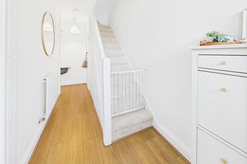 undefined, Chipstead Close, Coulsdon CR5