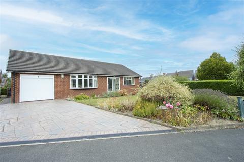 2 bedroom detached bungalow for sale, Swanbourne Close, Hasland, Chesterfield