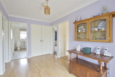 2 bedroom detached bungalow for sale, Swanbourne Close, Hasland, Chesterfield