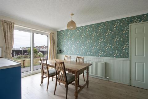 2 bedroom detached bungalow for sale, Swanbourne Close, Hasland, Chesterfield