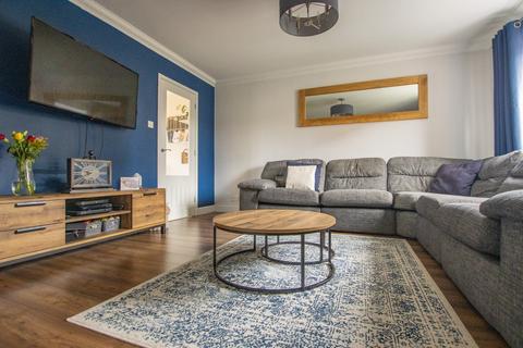 3 bedroom semi-detached house for sale, Cameron Close, Heacham