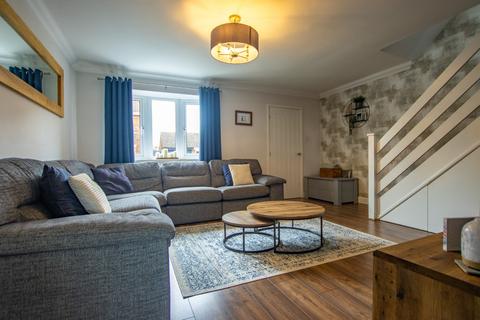 3 bedroom semi-detached house for sale, Cameron Close, Heacham