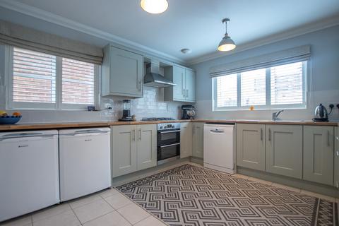 4 bedroom detached house for sale, Heron Vale, Hunstanton