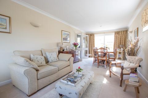 3 bedroom detached house for sale, Lynn Road, Dersingham