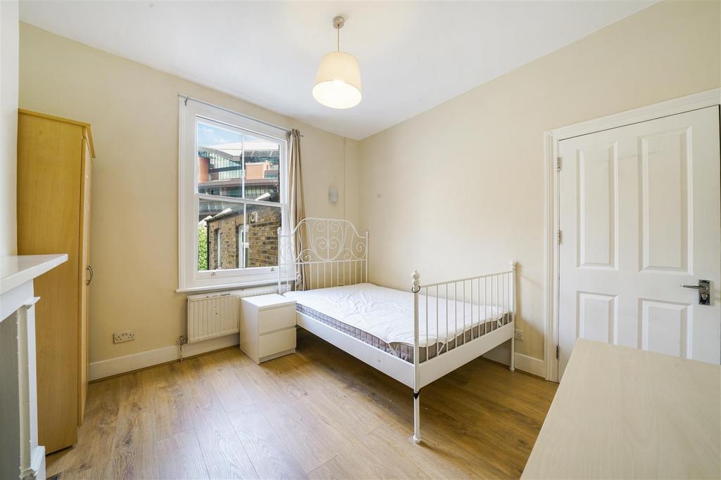 Yeldham Road - T5wd QS6i5ao Vgjp Yfh SO.jpg