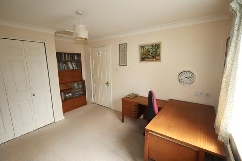2 bedroom retirement property for sale, Carlton Court, Wells