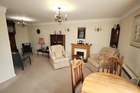 2 bedroom retirement property for sale, Carlton Court, Wells