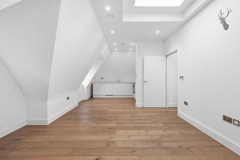 Aldbourne Road, Shepherd's Bush W12