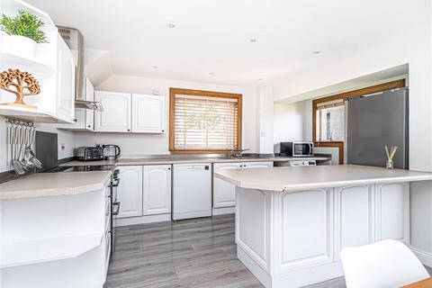 44 Barry Road, Kirkcaldy, KY2 6HZ