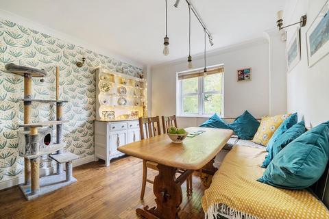 undefined, Witney,  Oxfordshire,  OX28