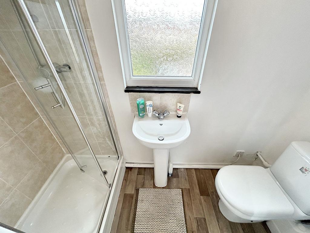 Bed 1 En-Suite