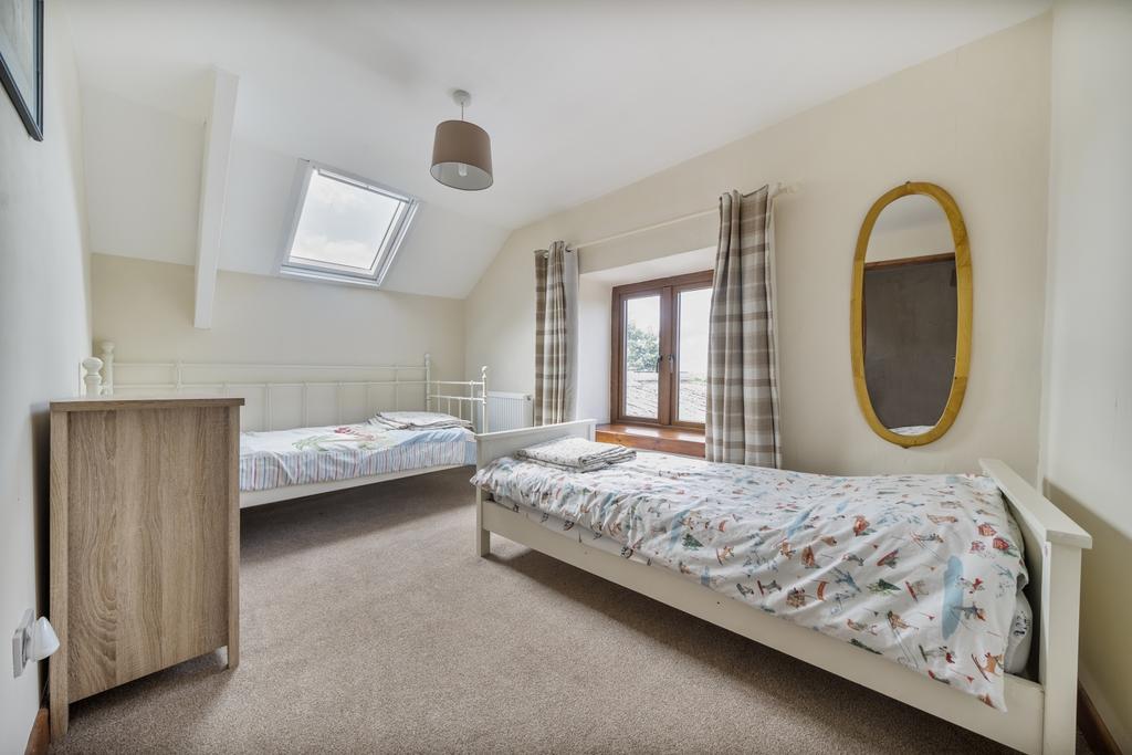 1339748-6-689df5e82ddc4