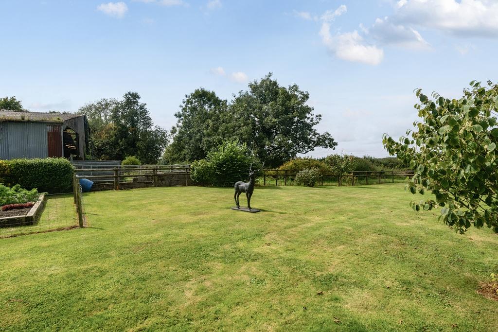 1339748-22-689dfaf7b6834