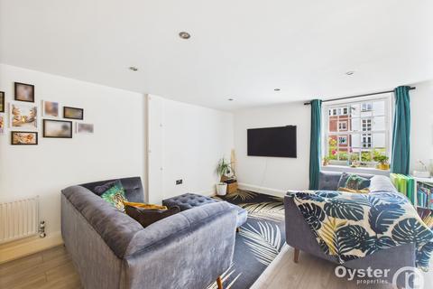 undefined, Cottage Close, Harrow, HA2