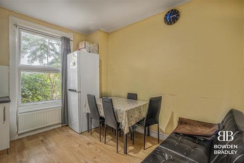 undefined, Mildmay Road, Ilford