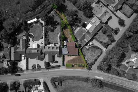 2 bedroom bungalow for sale, Station Road, Fiskerton NG25
