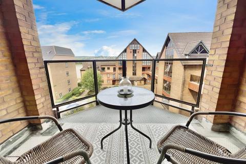 undefined, Esplanade, Rochester