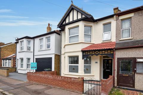 3 bedroom semi-detached house for sale, St. Andrews Road, Shoeburyness, Essex, SS3