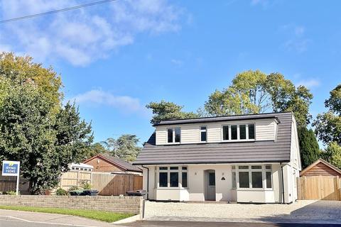 4 bedroom detached house for sale, Ringwood Road, Verwood, Dorset, BH31