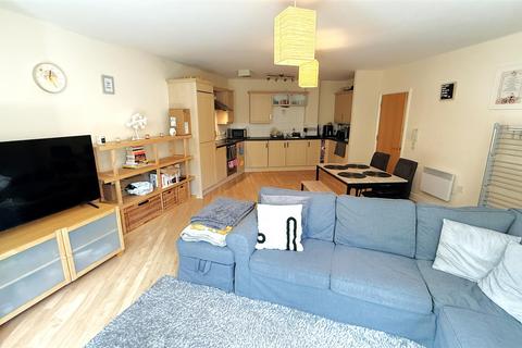 2 bedroom apartment for sale, Middlepark Drive, Birmingham B31