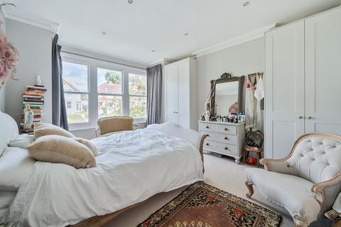 4 bedroom semi-detached house for sale, Leigh Road, Cobham, KT11