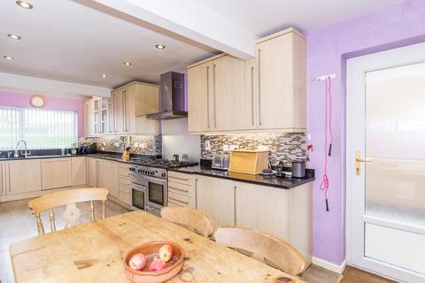 4 bedroom detached house for sale, Tennyson Road, Lutterworth