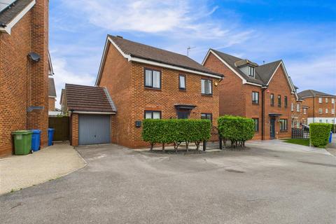 4 bedroom detached house for sale, Husthwaite Road, Brough