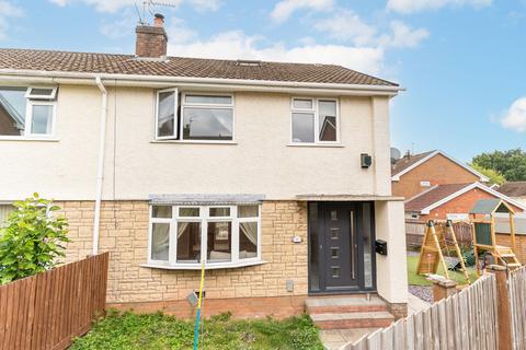 10 Afon Close, New Inn, Pontypool, NP4 0QE