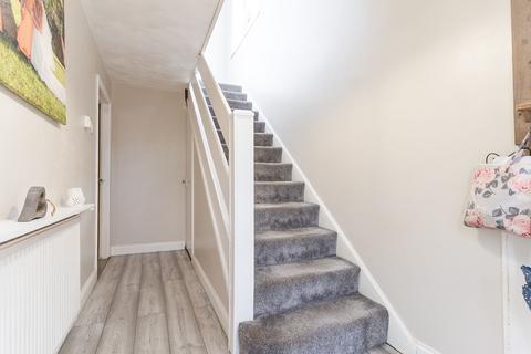 10 Afon Close, New Inn, Pontypool, NP4 0QE