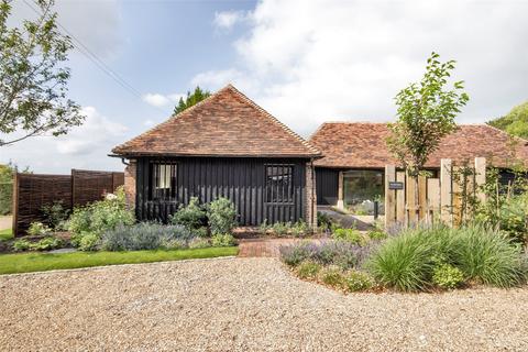 undefined, East Sutton Hill, East Sutton, Maidstone, Kent, ME17