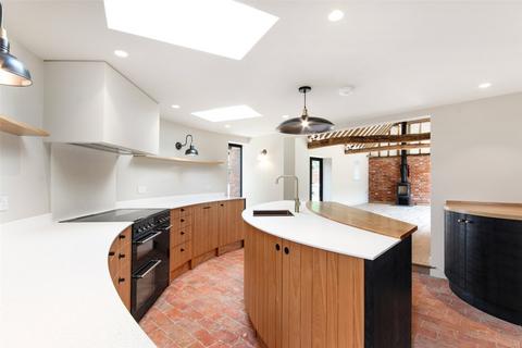 undefined, East Sutton Hill, East Sutton, Maidstone, Kent, ME17