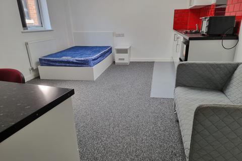 Studio to rent, London Road, Leicester LE2