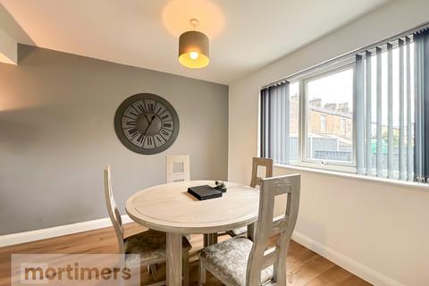 18 Danvers Street, Rishton, Blackburn, BB1 4NA