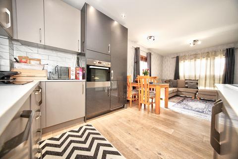 2 bedroom apartment for sale, York House, Frances Drive, Dunstable