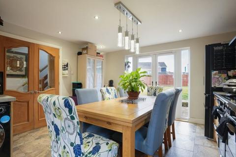undefined, Dunlin Close, Thorpe Hesley, Rotherham, S61 2UL