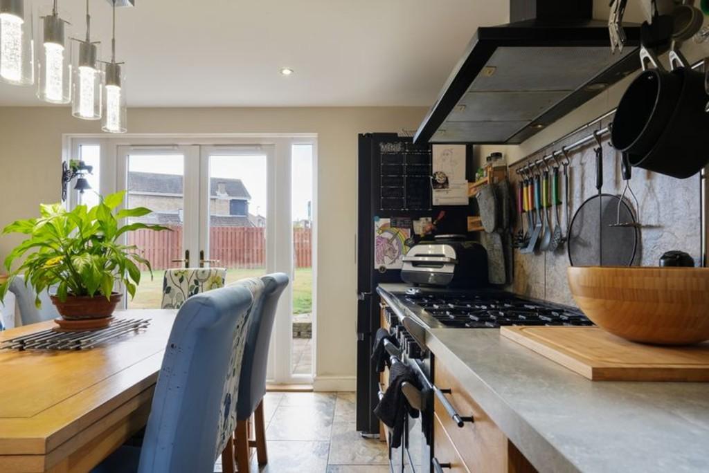 Kitchen 4