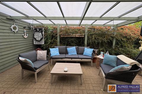 4 bedroom detached bungalow for sale, South Street, East Rainton