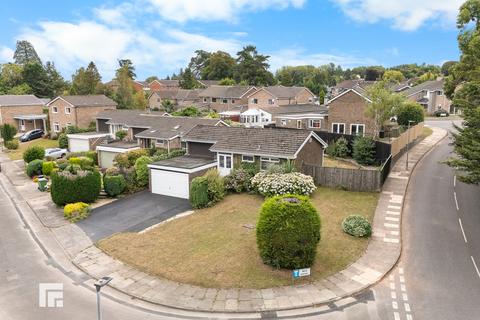 2 Bryn Castell, Radyr, Cardiff, CF15 8RA