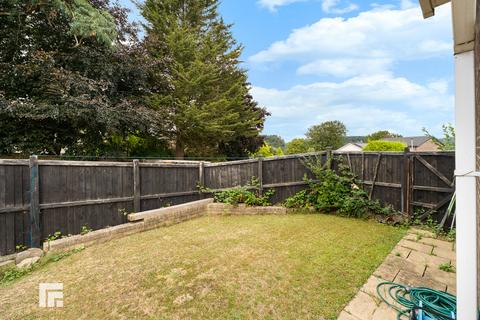 2 Bryn Castell, Radyr, Cardiff, CF15 8RA