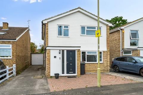 undefined, Acorn Road, Camberley GU17
