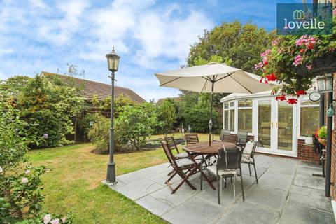 undefined, Stroykins Close, Grimsby DN34