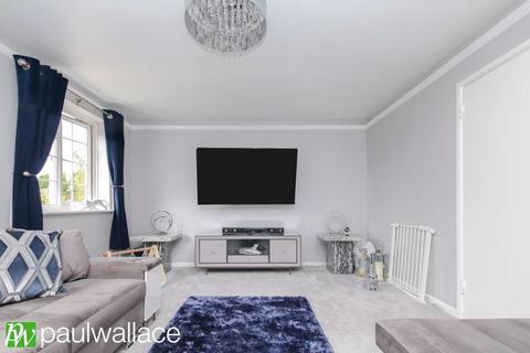 13 Brookside, Hoddesdon, EN11 8QW