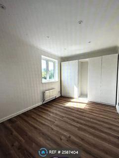 1 bedroom property to rent, Westbere Road, London NW2