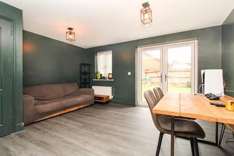 4 bedroom semi-detached house for sale, Meadow Road, Bedford MK45