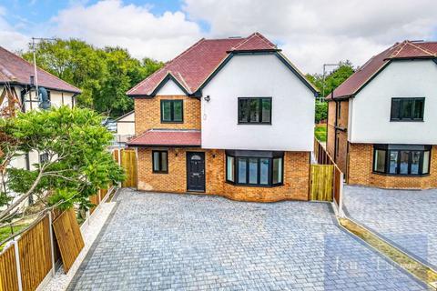 5 bedroom detached house for sale, Ongar Road, Abridge RM4