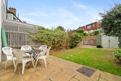 3 bedroom terraced house for sale, Pollards Hill South, SW16